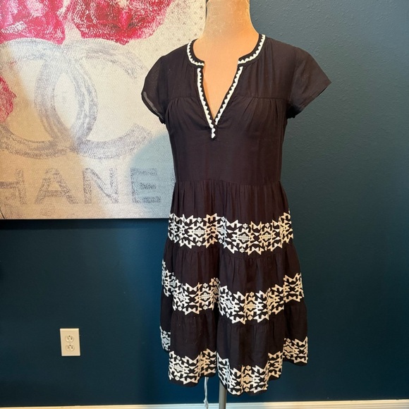 ROLLER RABBIT
Pamela Black Embroidered Linen Dress size XS - Picture 1 of 4